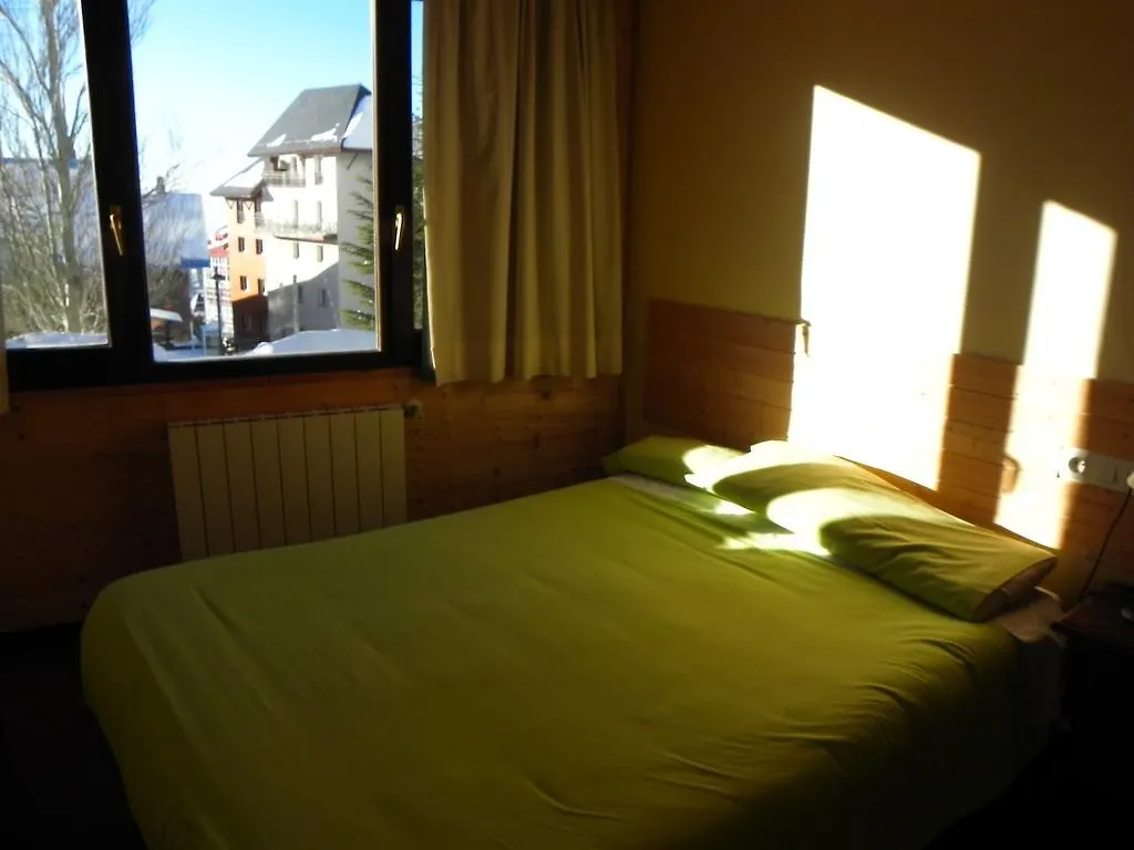 Hostal Yeti Serra Nevada
