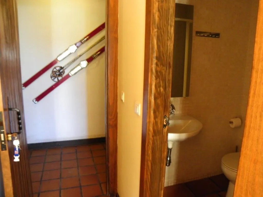 Hostal Yeti Serra Nevada