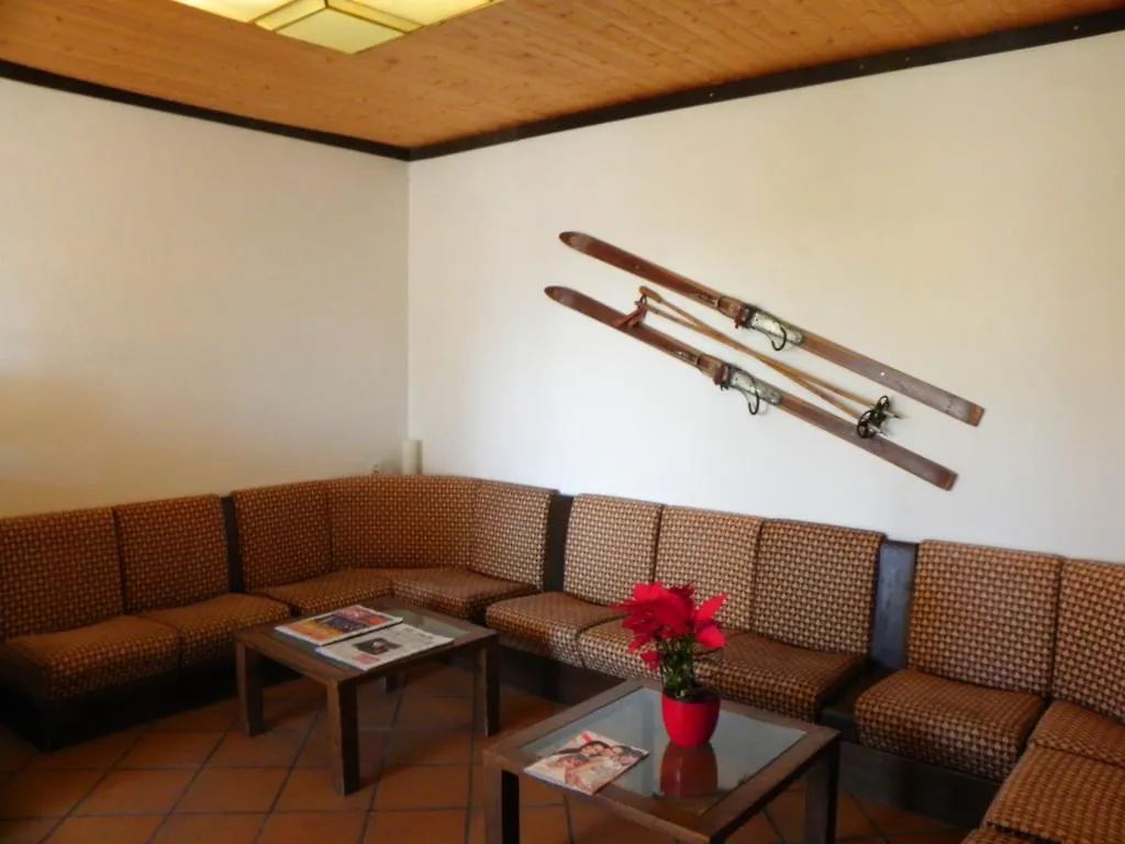 Hostal Yeti Serra Nevada