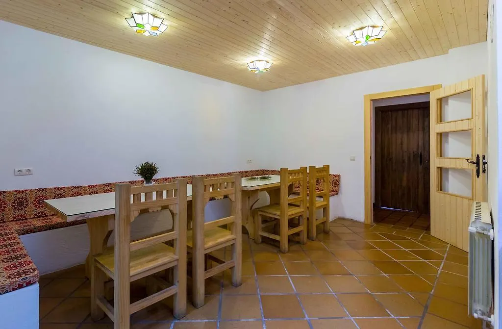 Hostal Yeti Serra Nevada Casa de hóspedes